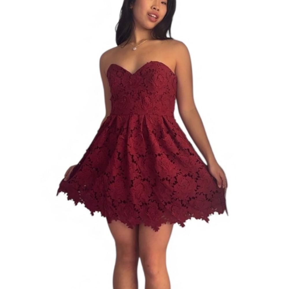 NWT Soprano Burgundy Lace Strapless Sweetheart Fit Flare Dress Party Occasion, S